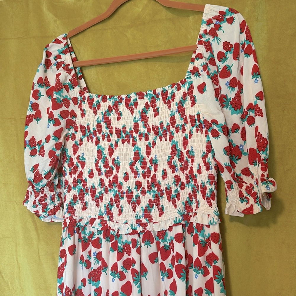 Betsey Johnson Viral Strawberry Maxi Dress NWT Large XL